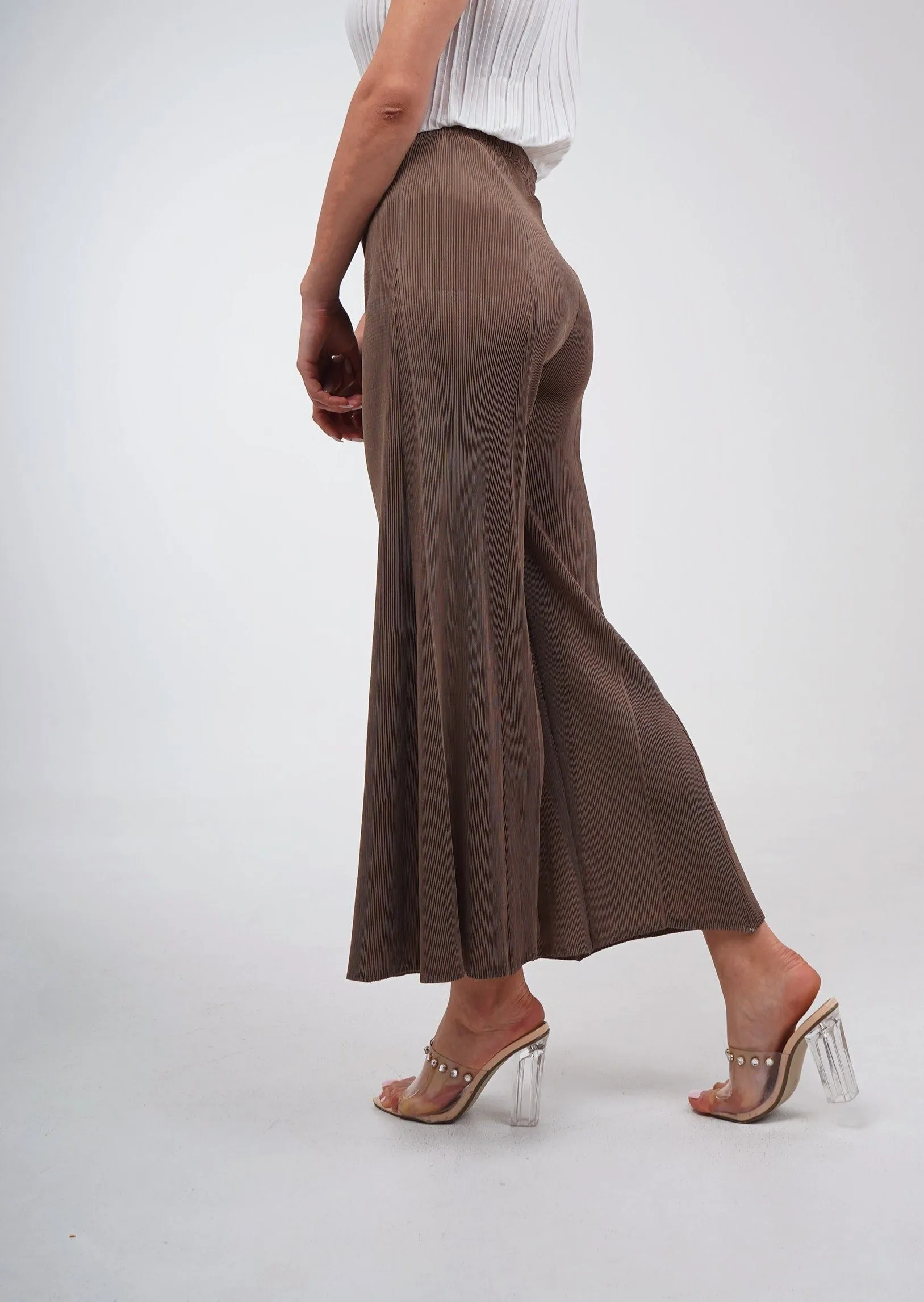 Perla Wide-Leg Pleated Pants