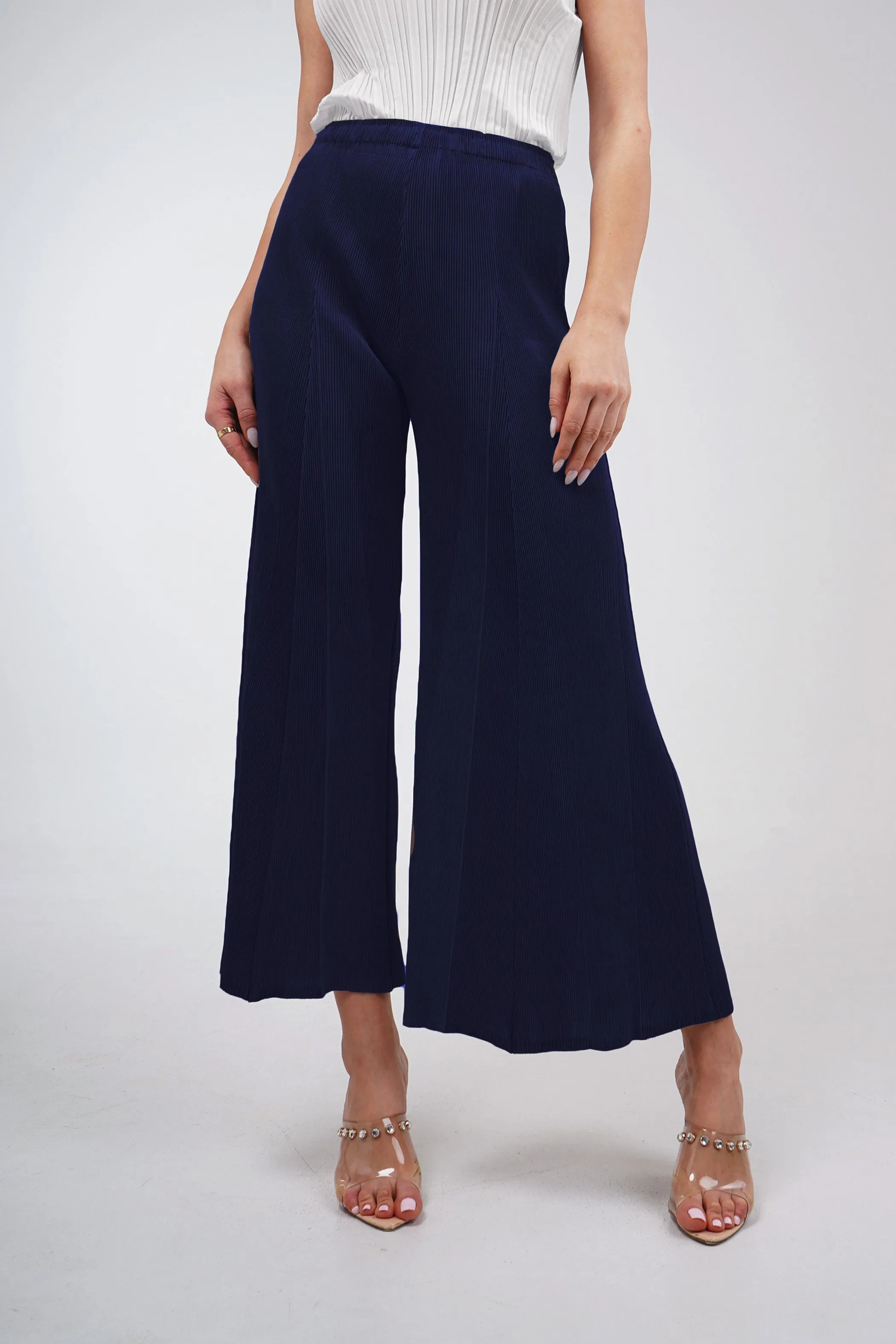 Perla Wide-Leg Pleated Pants