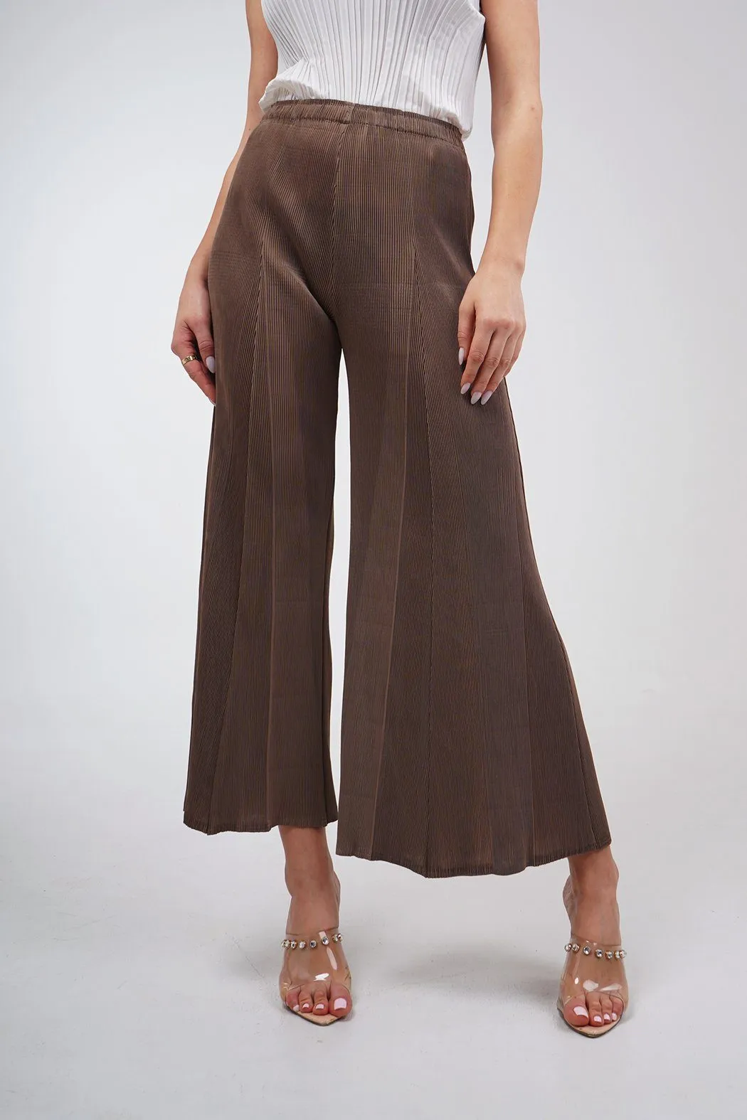 Perla Wide-Leg Pleated Pants