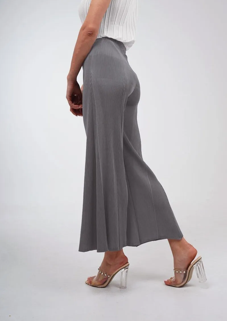 Perla Wide-Leg Pleated Pants