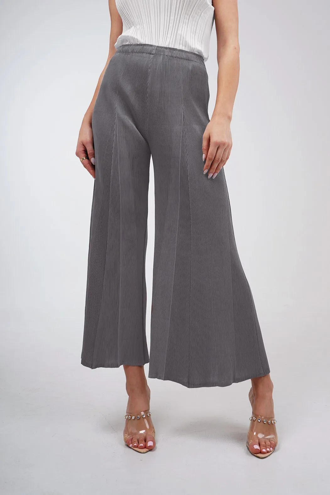 Perla Wide-Leg Pleated Pants