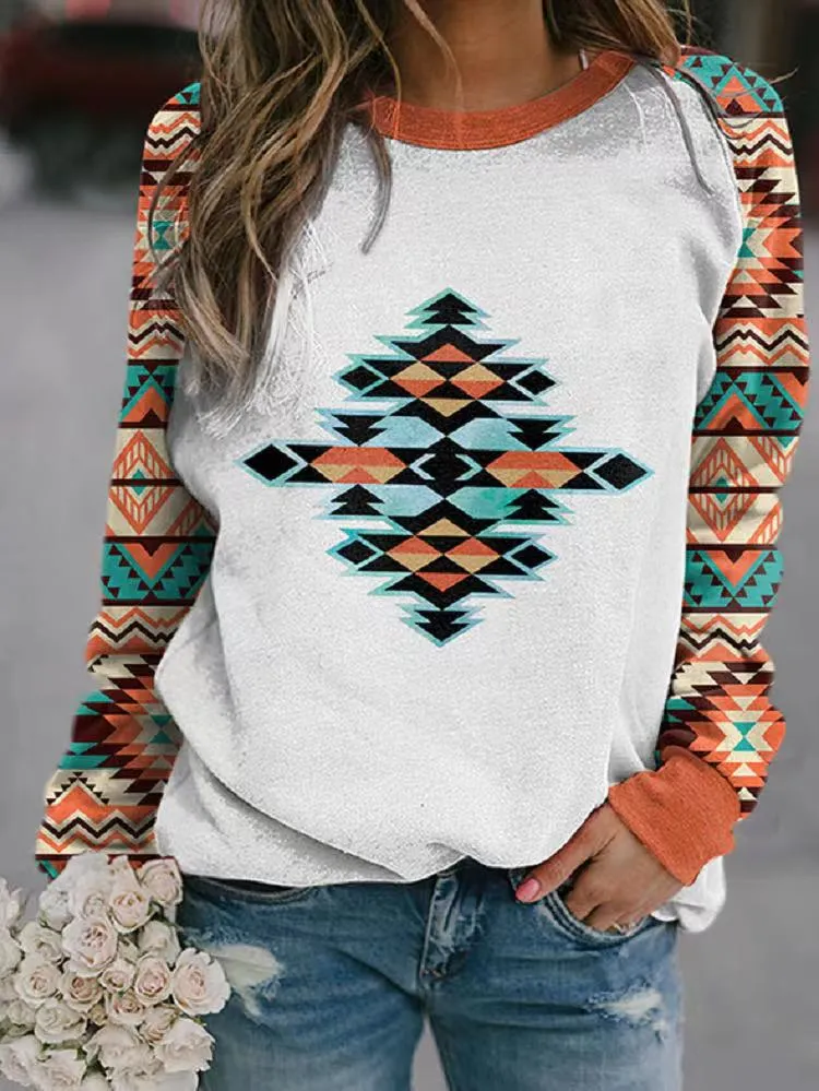 Round Neckline Vintage Print Geometry Hoodie